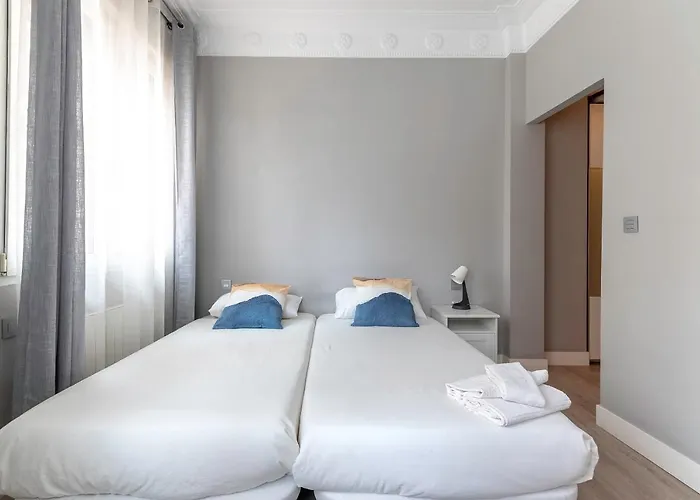 Piso Reformado En Centro Bilbao