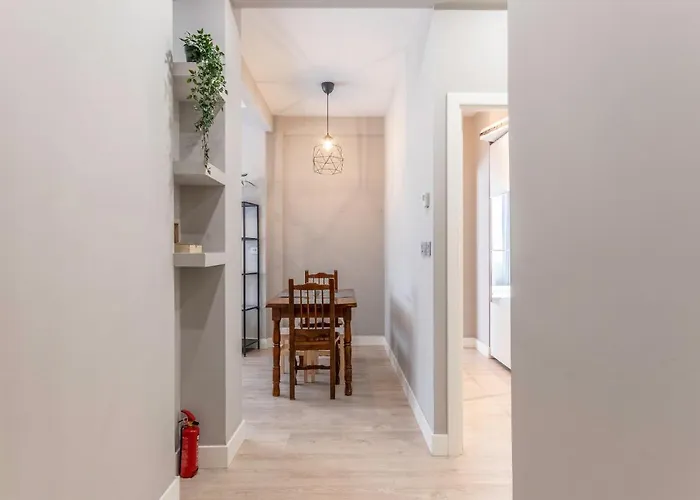 Piso Reformado En Centro * Більбао